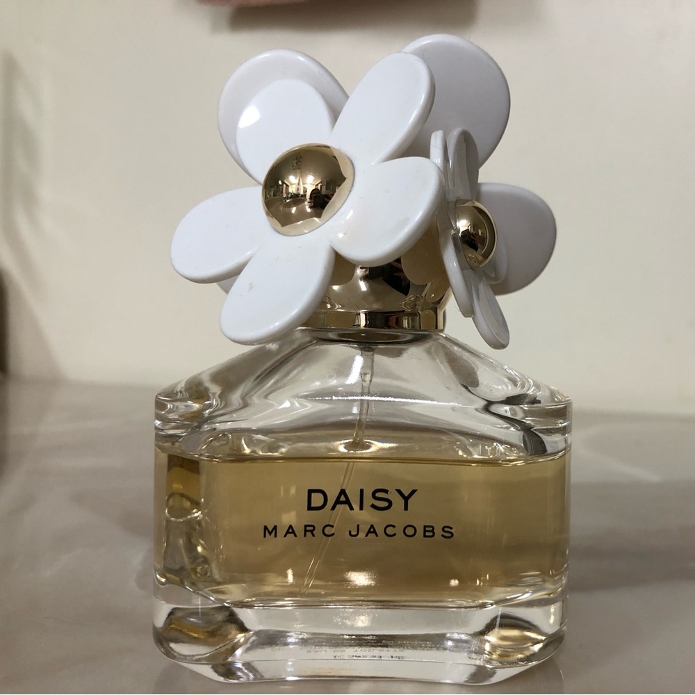 Marc Jacobs Daisy Eau De Toilette 50 ml/1.7 oz Authentic